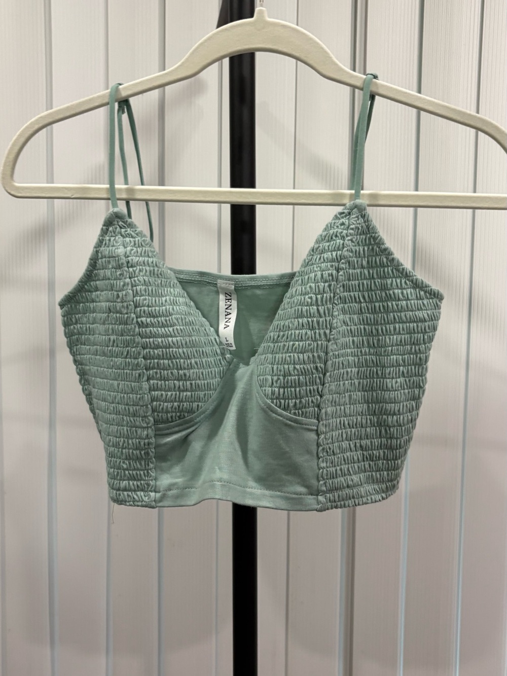 Zenana Green Smocked Crop Bralette/brami